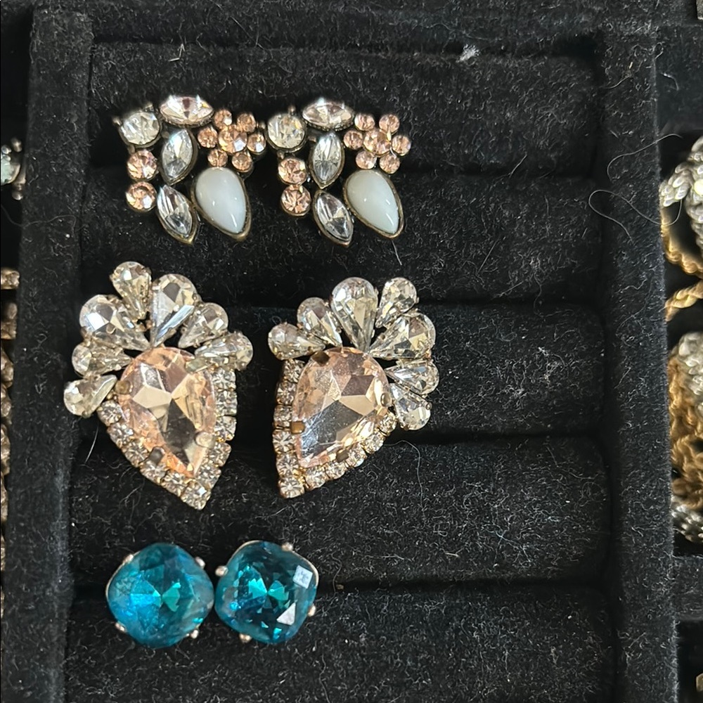 Elegant Crystal and Teal Earrings Set